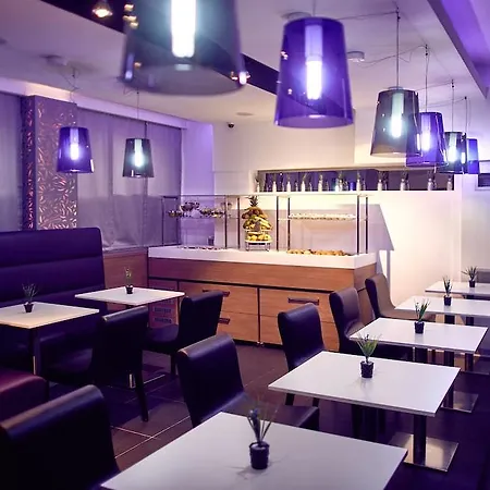 Srbija Garden-free Parking Hotel